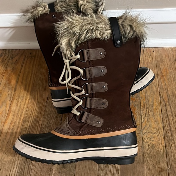 Sorel Joan of Arctic Waterproof Boot - Picture 3 of 7